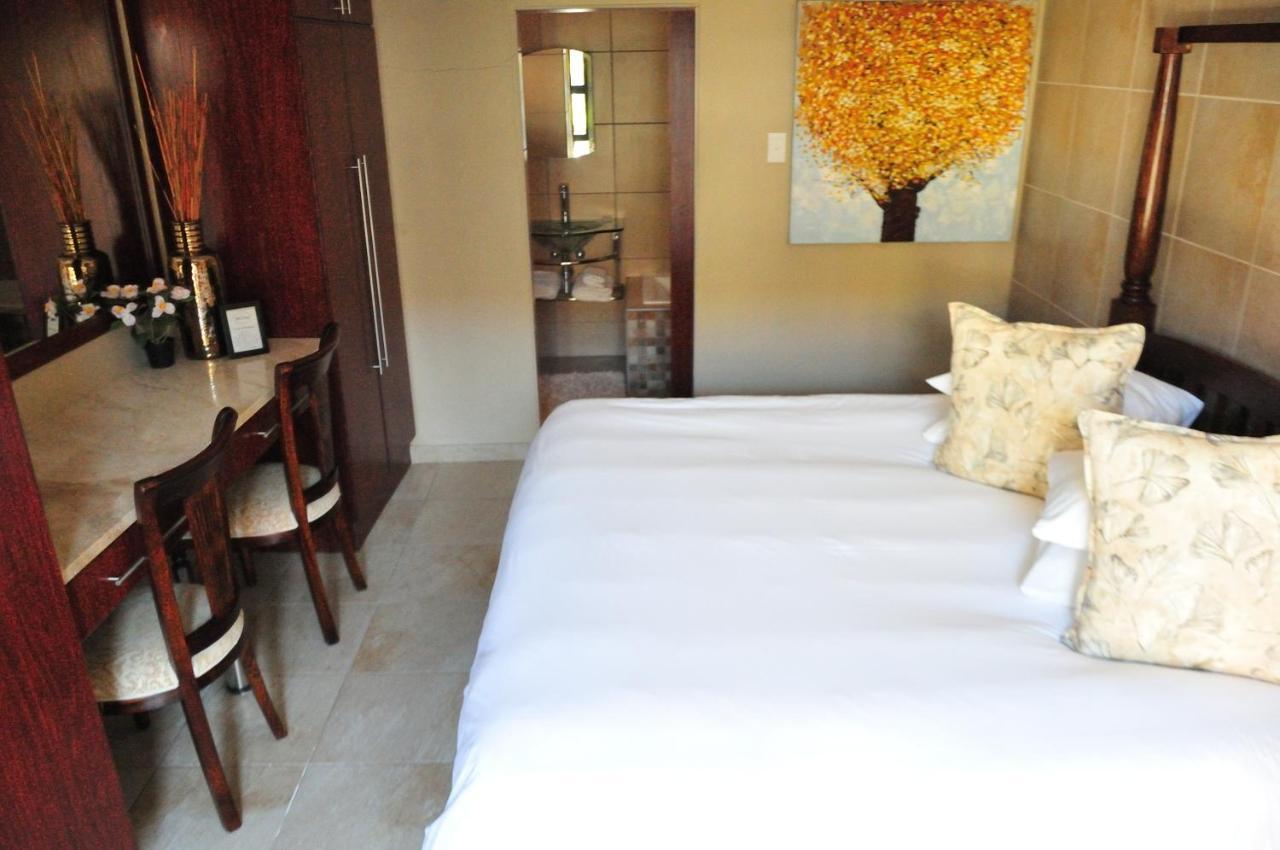 Mi Casa Guest House Uitenhage Экстерьер фото