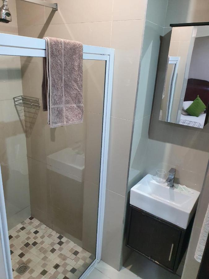 Mi Casa Guest House Uitenhage Экстерьер фото